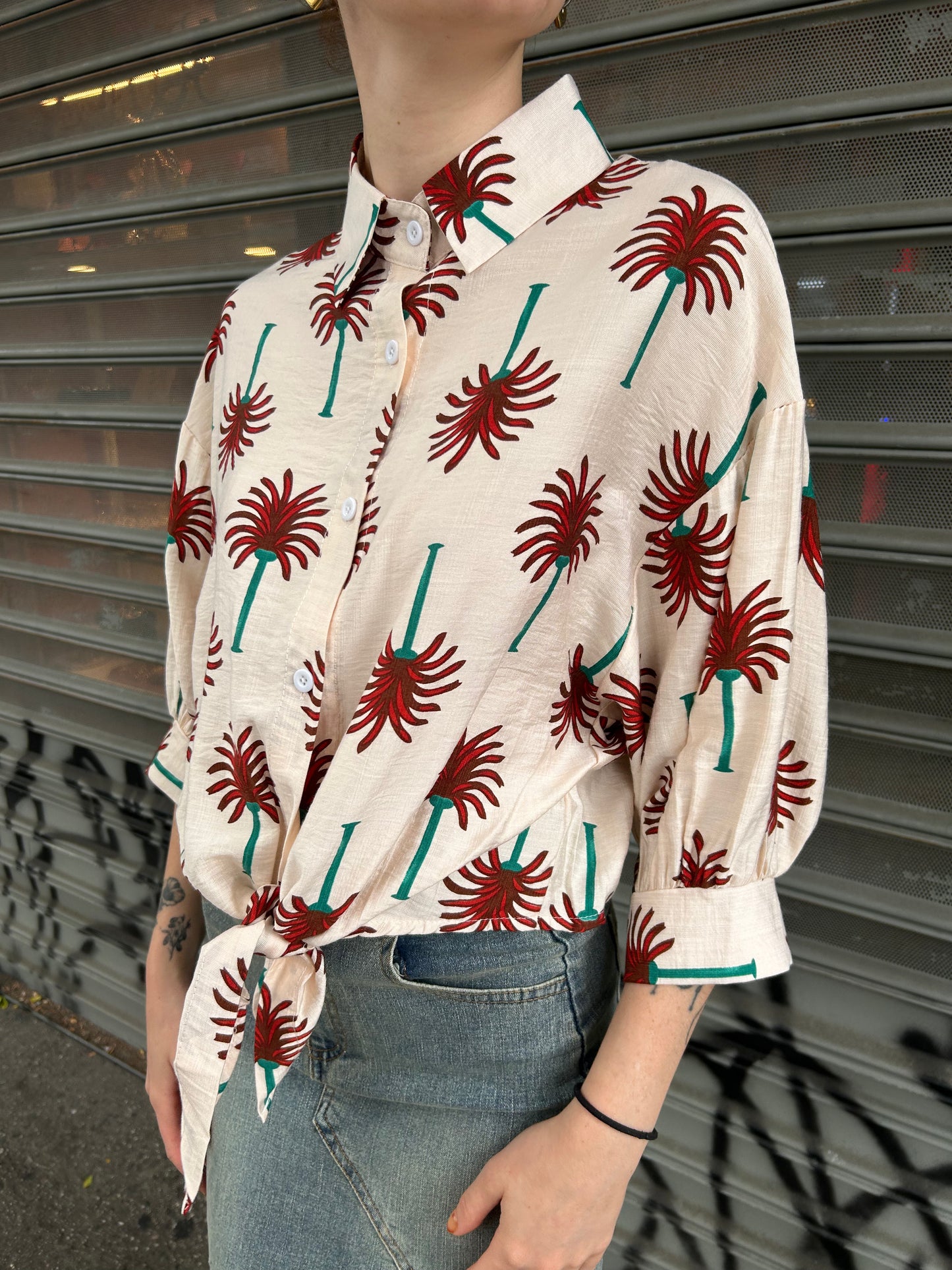 s/s front tie printed blouse