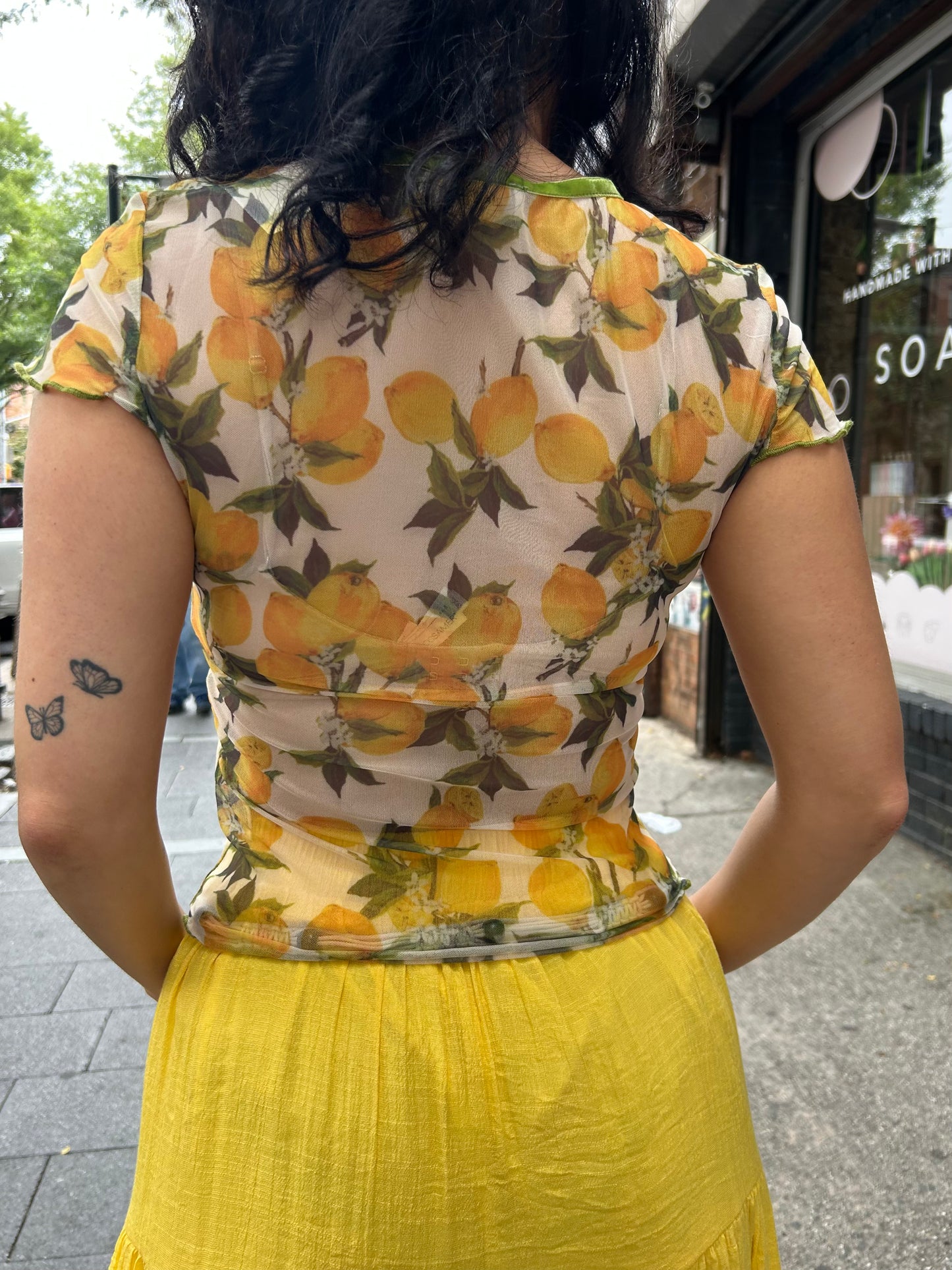 fruit mesh top