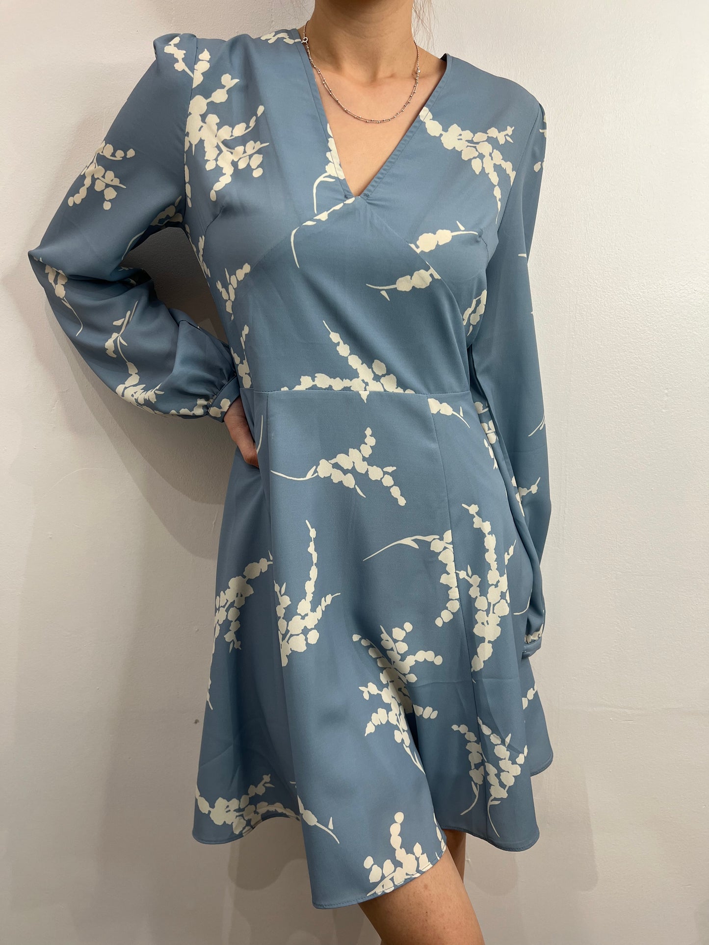 vneck printed short dress