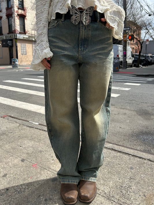 wide leg distressed denim pant