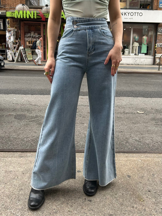 high waisted 2 side button demim pant