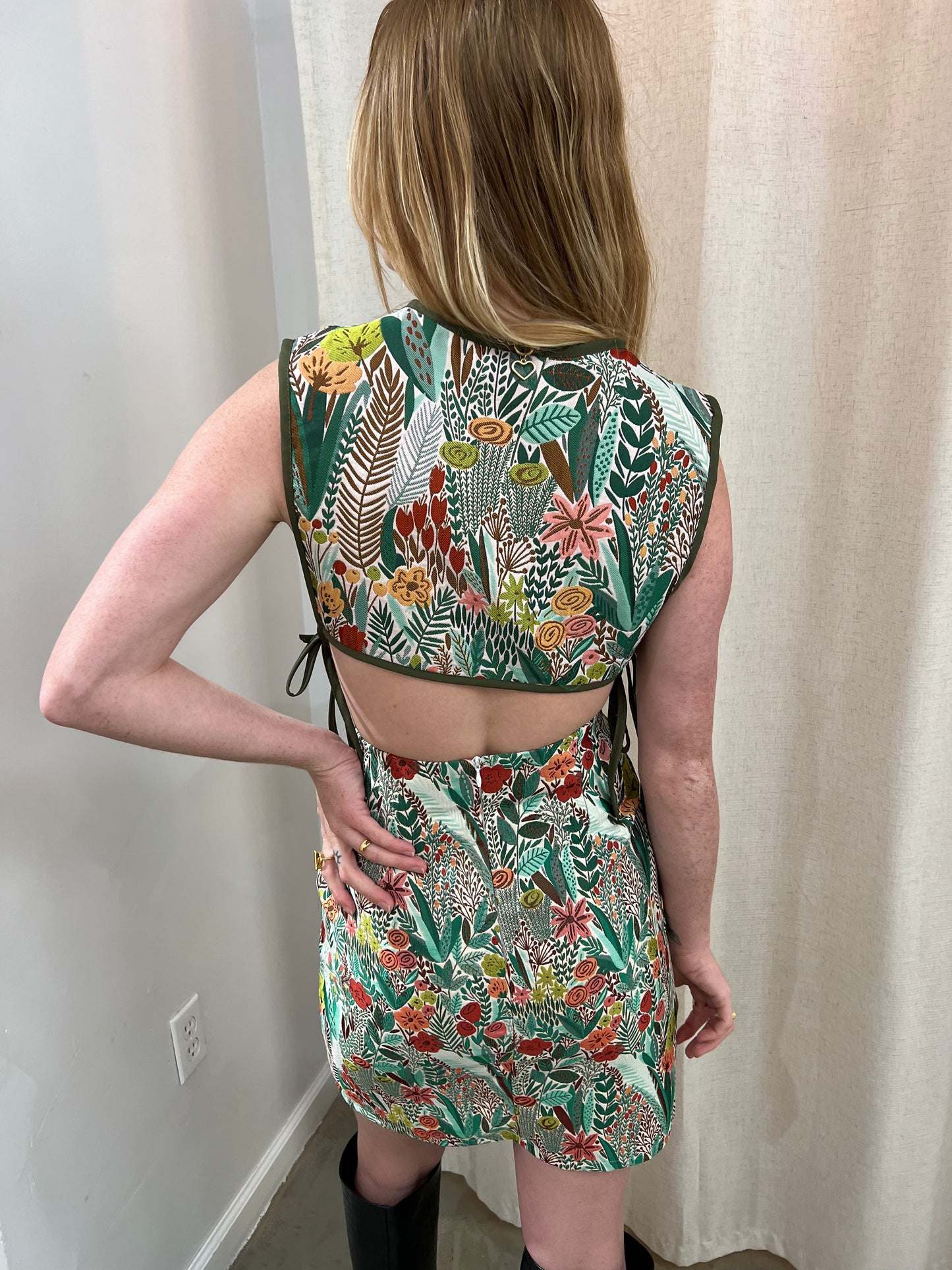 tulip print short skirt