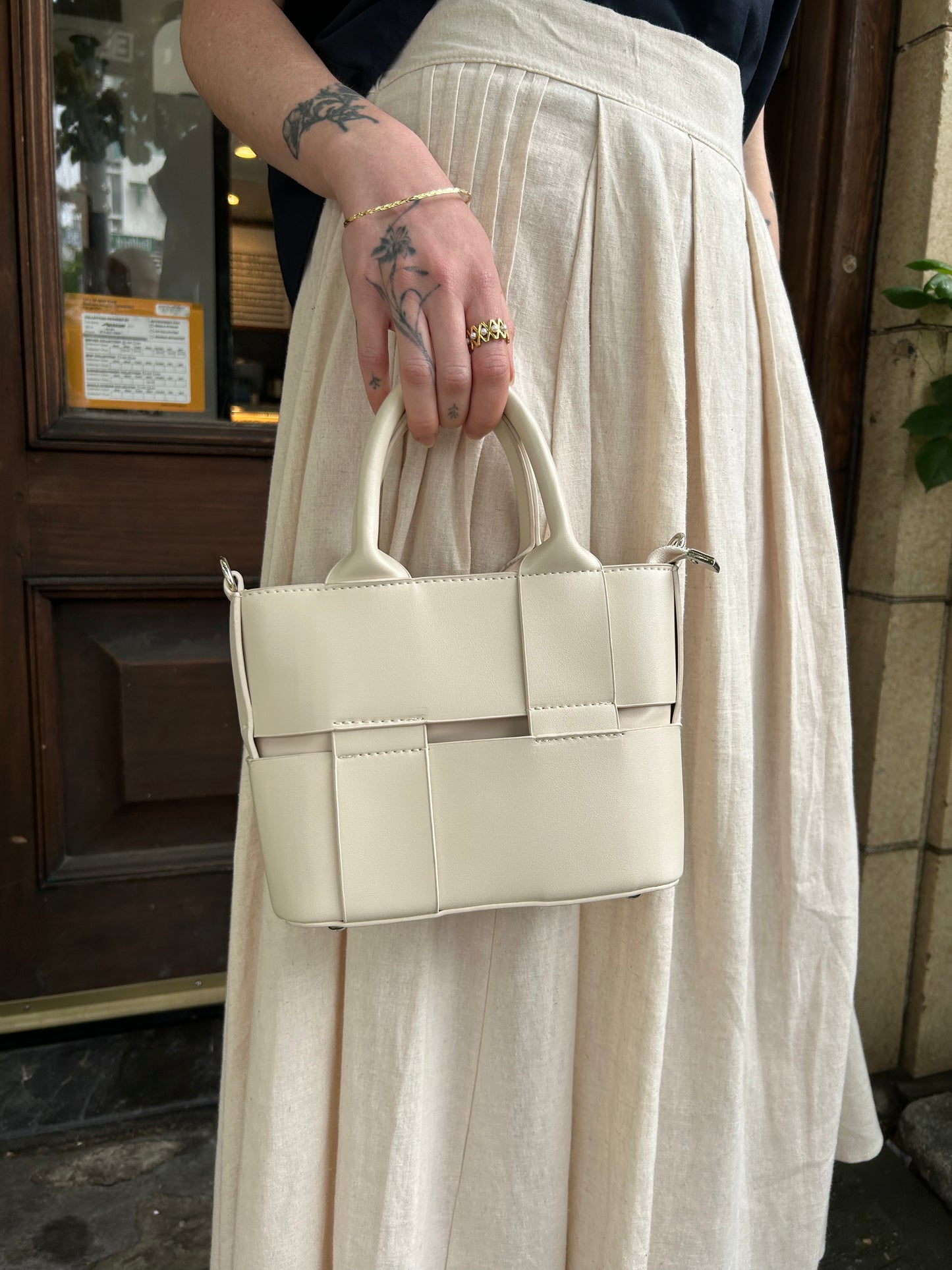 basket weave handbag