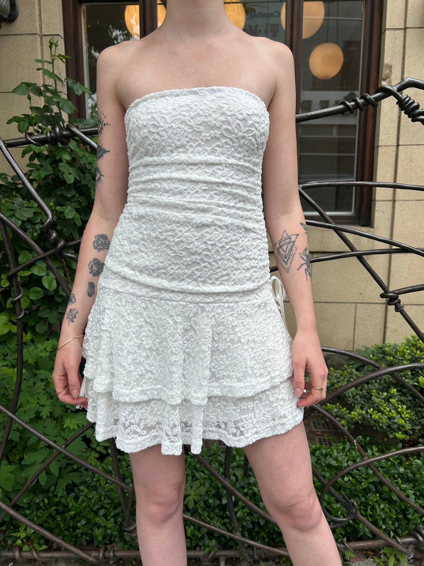 strapless lace dress
