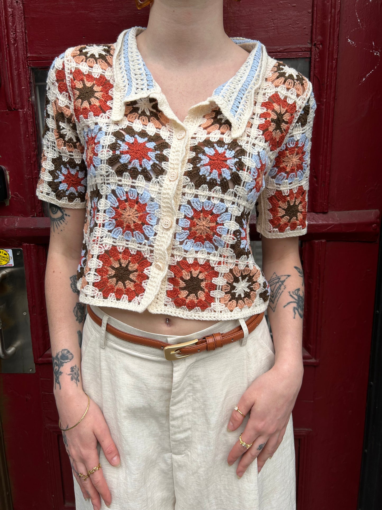 s/s collared crochet top