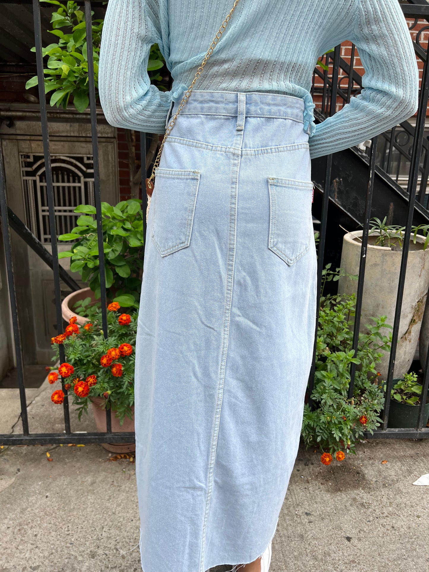 front slit long denim skirt