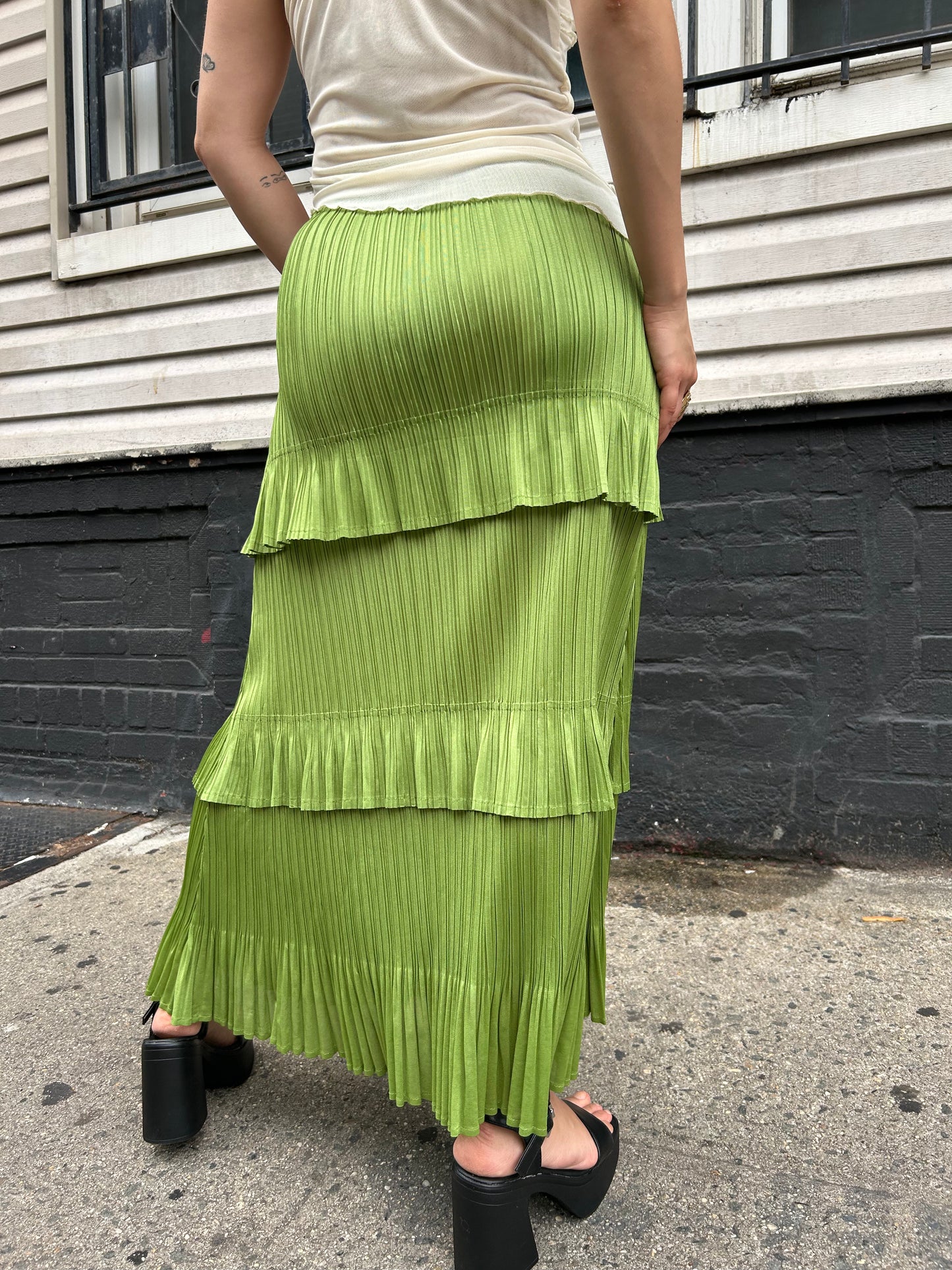 mini pleated tiered long skirt