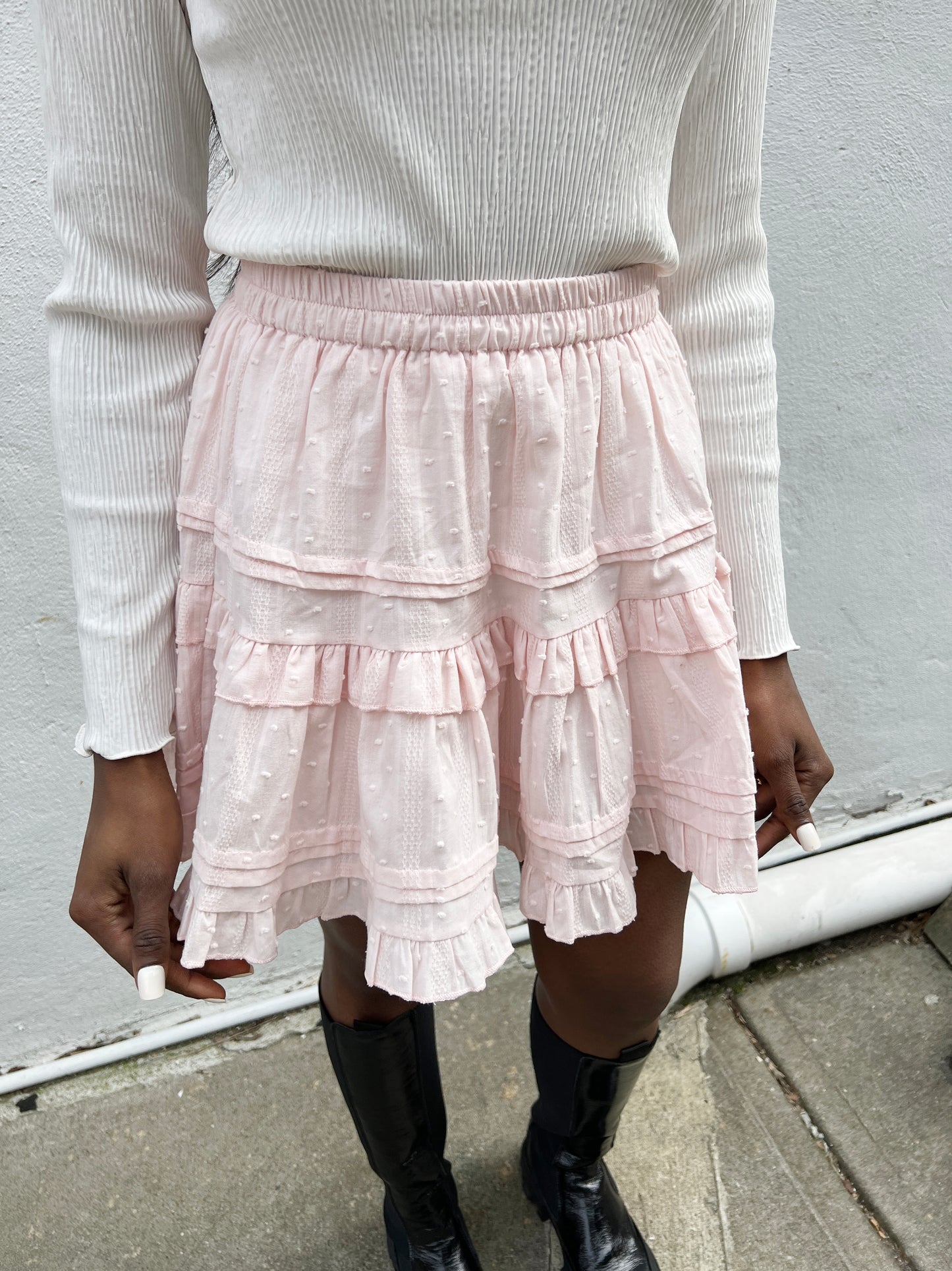 short ruffle skirt