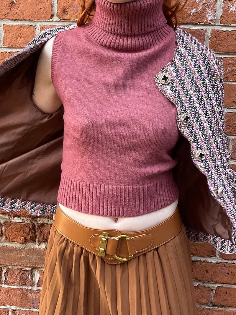 Turtle Neck Knit Top