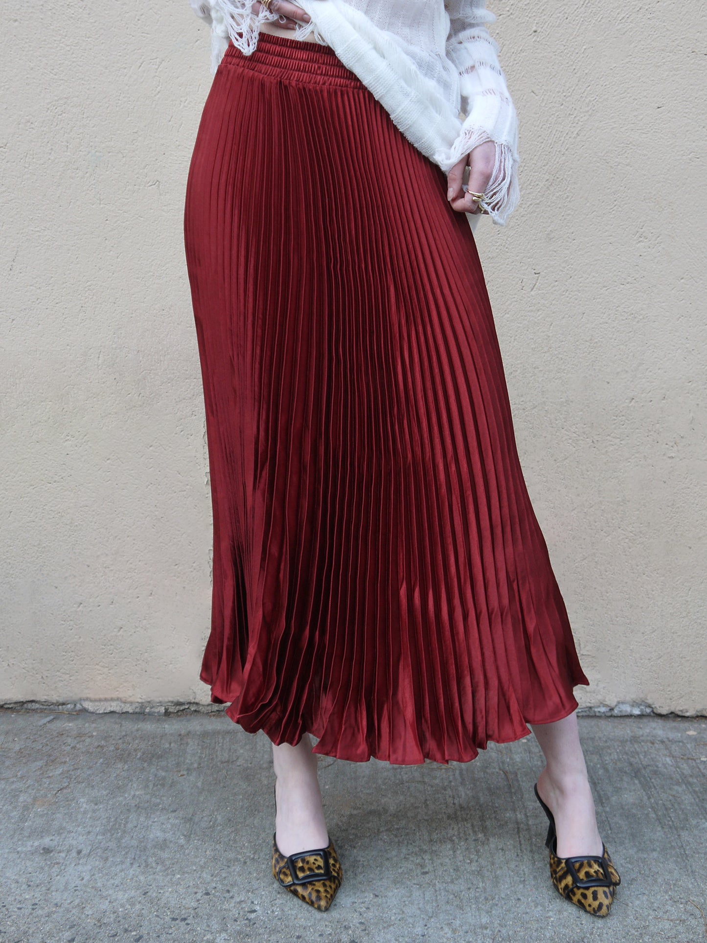 satin pleated long skirt