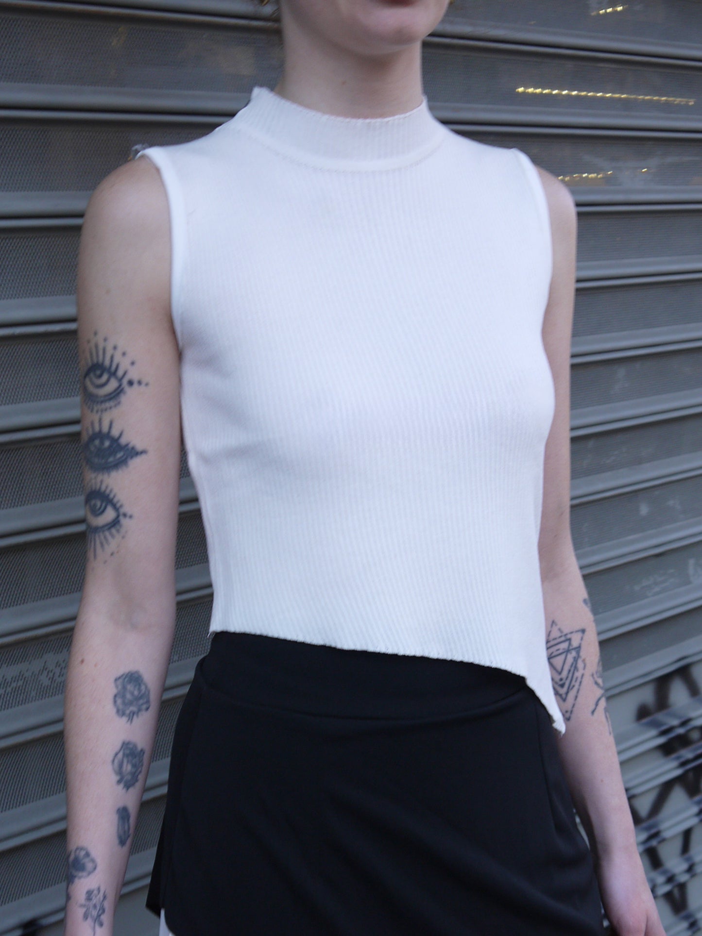 mockneck slvless knit tank