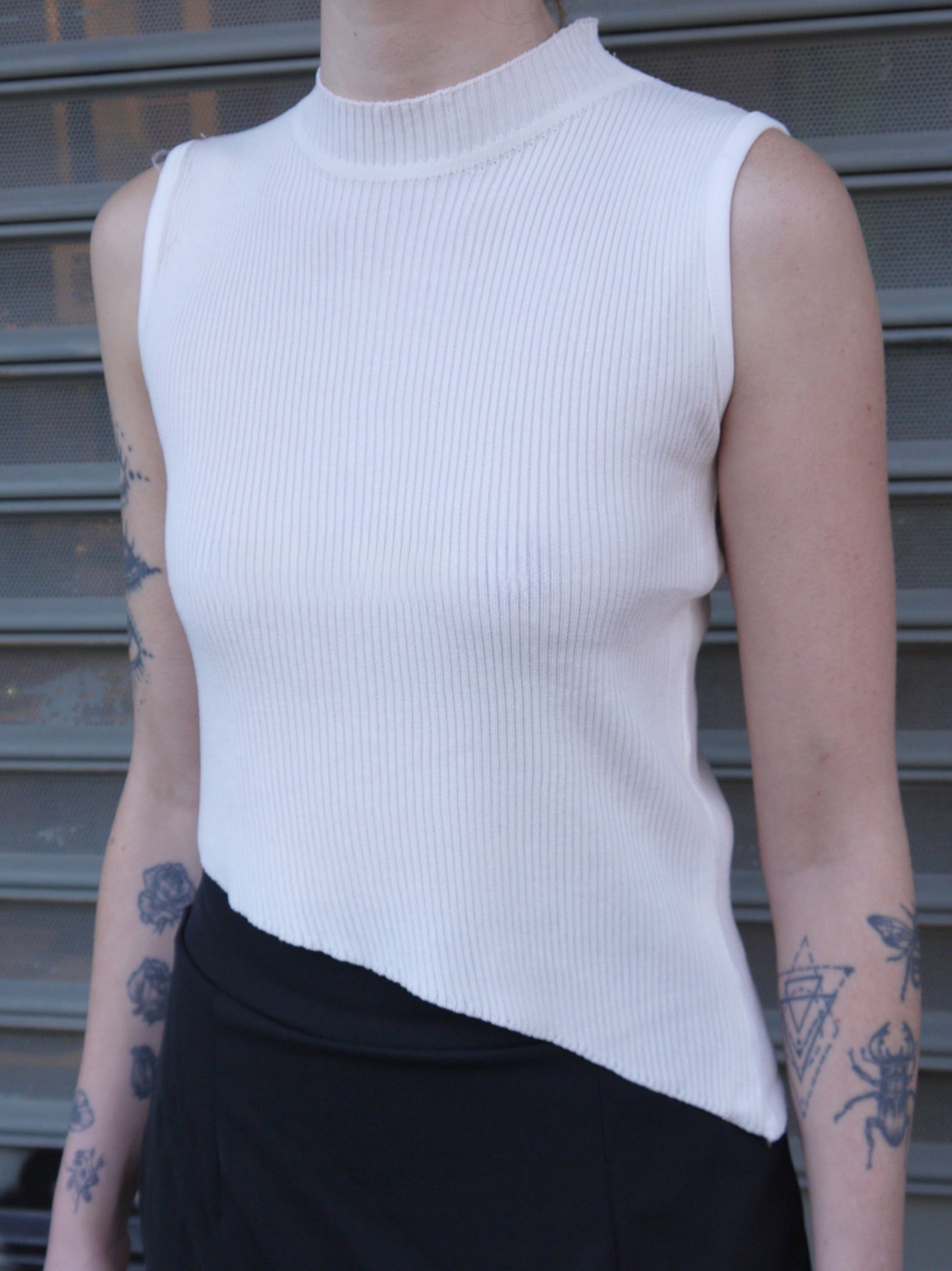 mockneck slvless knit tank