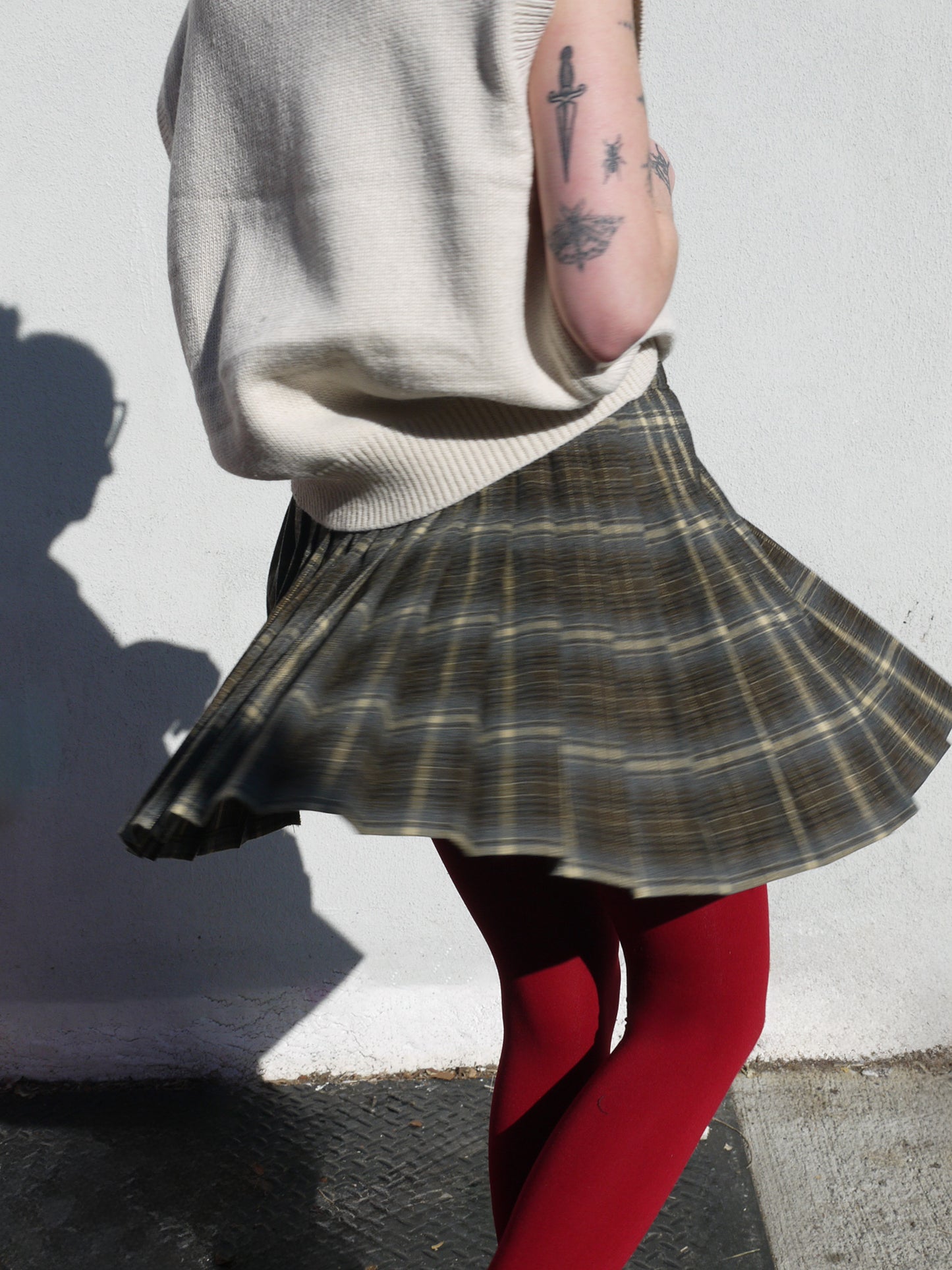 short plaid pleated skirt