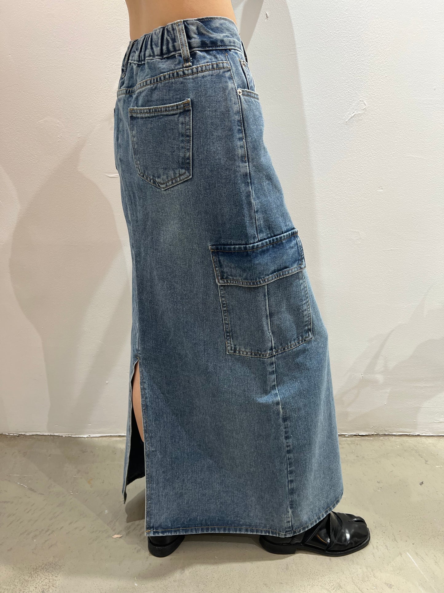 Cargo Pocket Long Denim Skirt