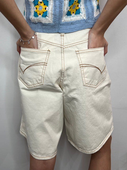 contrast stitch denim shorts