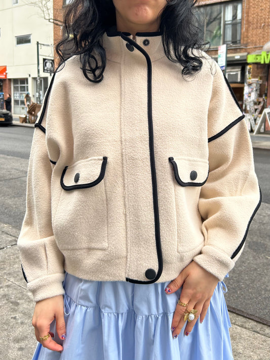 2 pocket contrast trim jacket