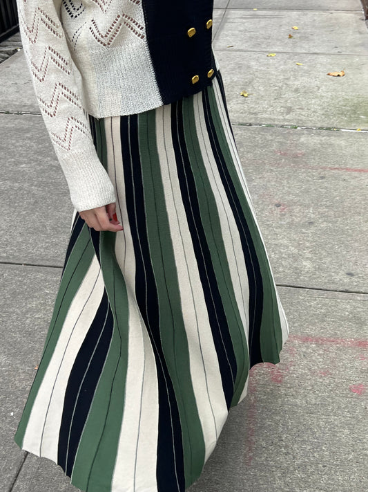 tri colored pleated skirt