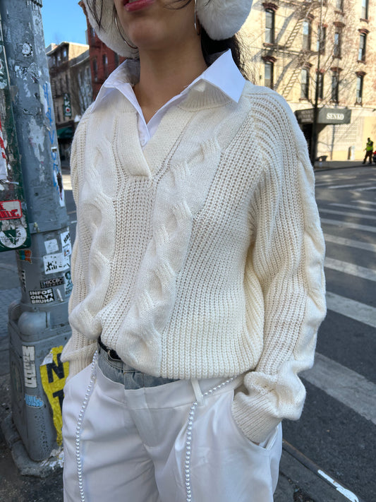 cable knit sweater w collar