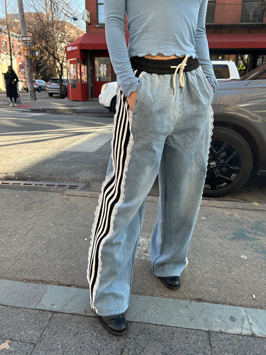 side lace and stripe pant