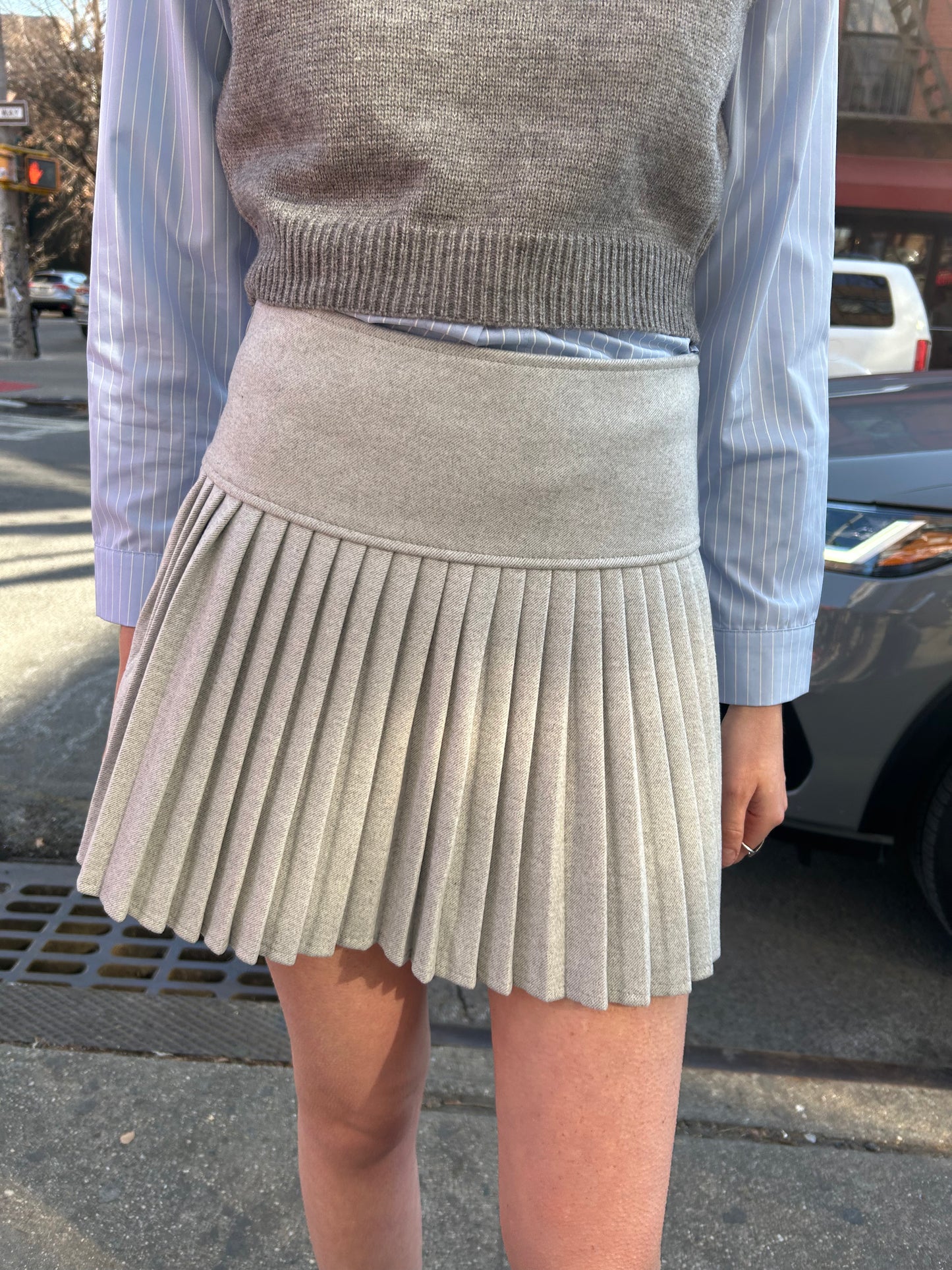 short pleated skirt