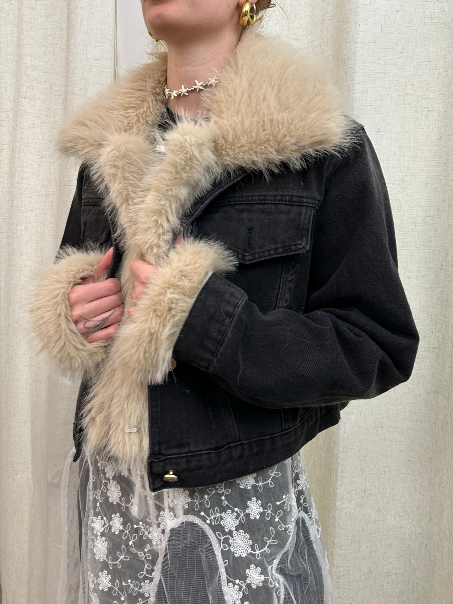 faux fur trim denim jacket