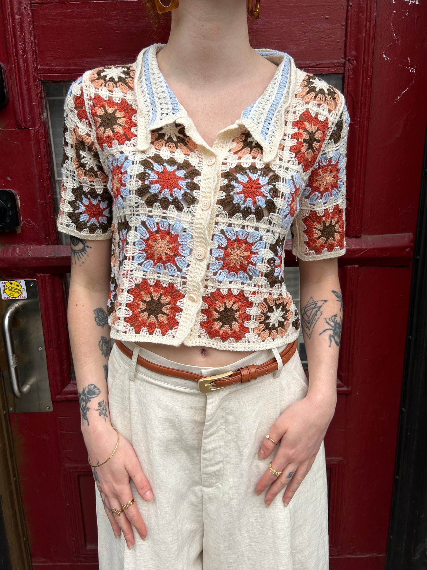 s/s collared crochet top