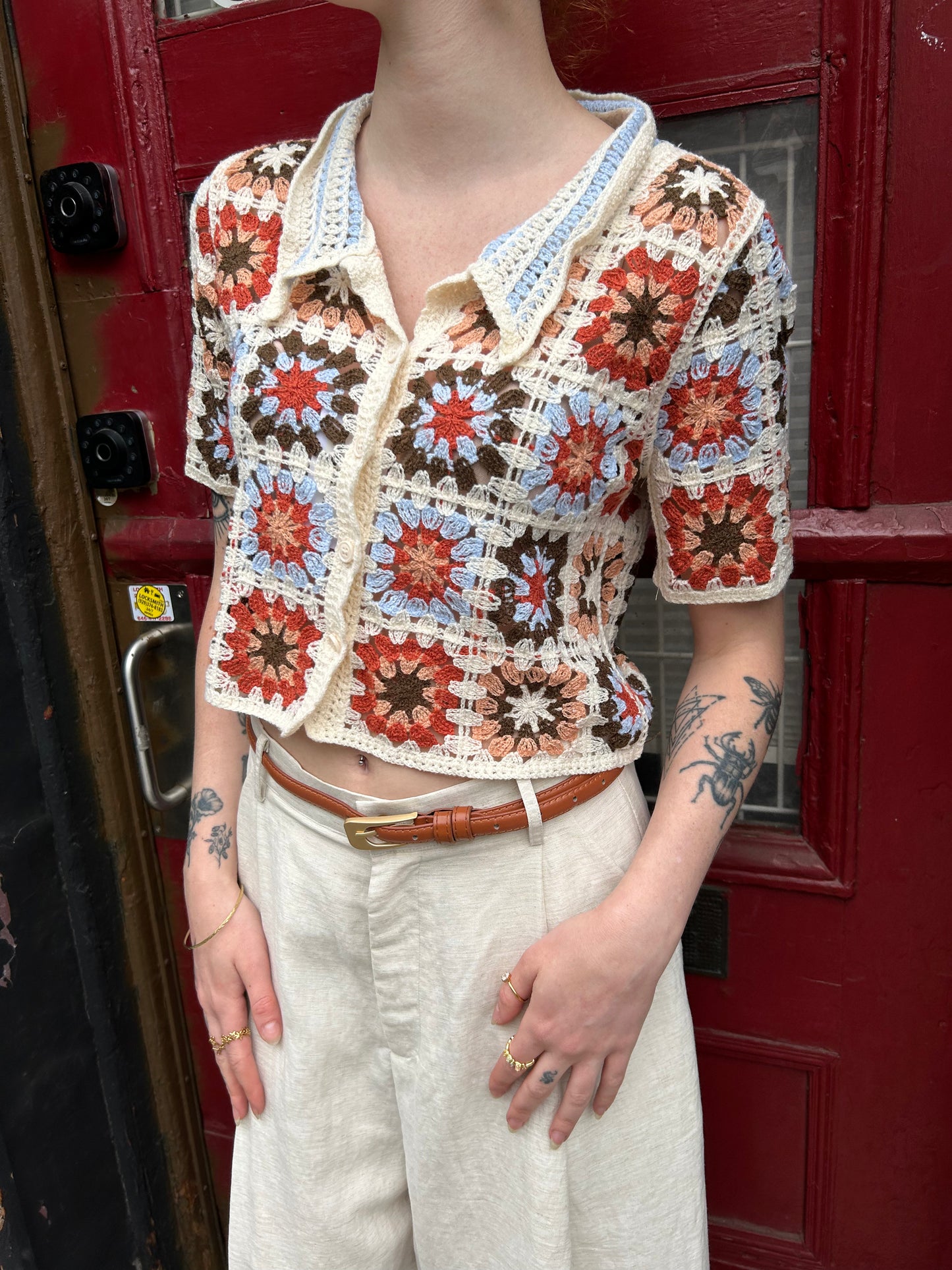 s/s collared crochet top