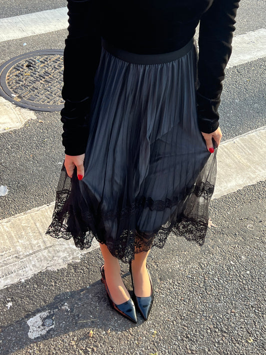 mesh lace trim pleated midi skirt