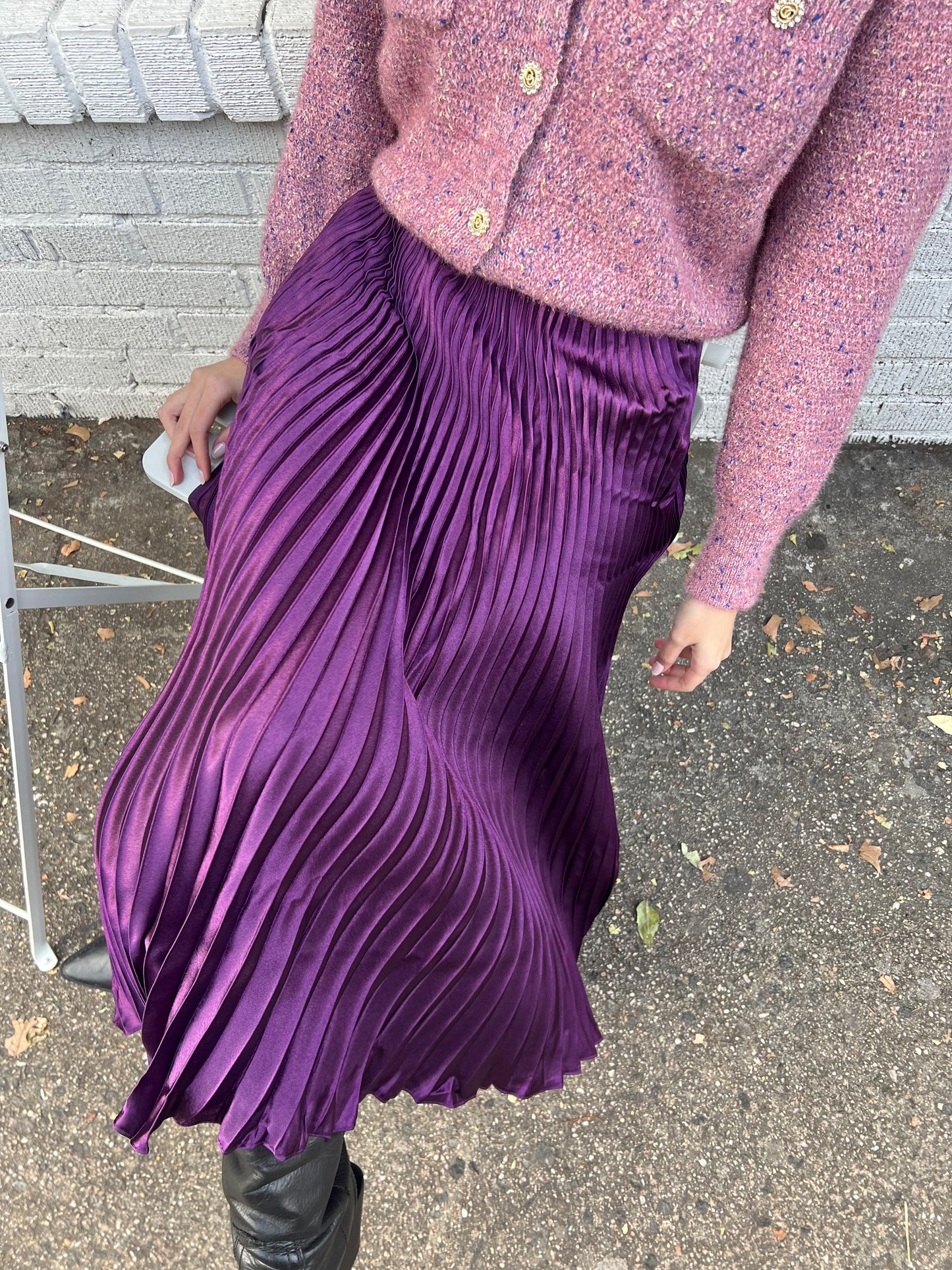 satin pleated long skirt
