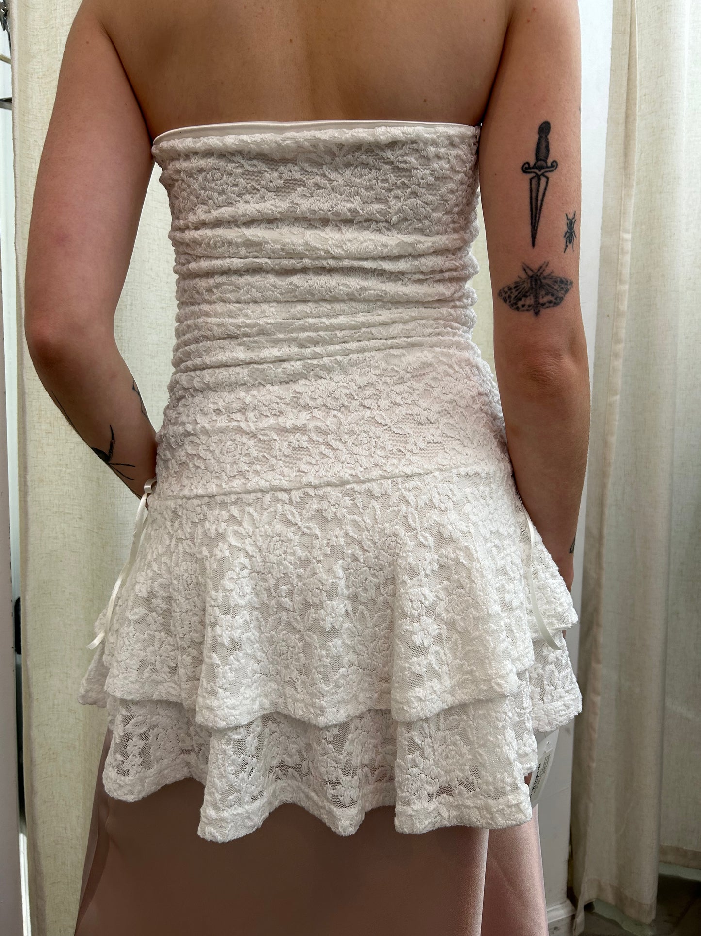 strapless lace dress