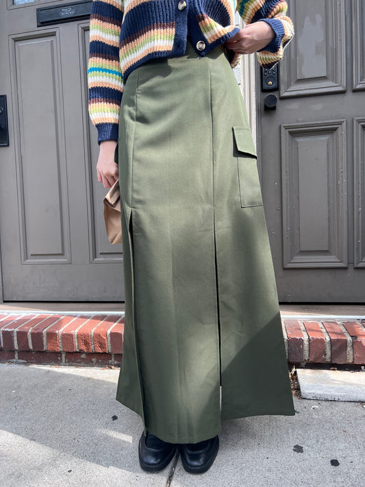 cargo pocket long skirt