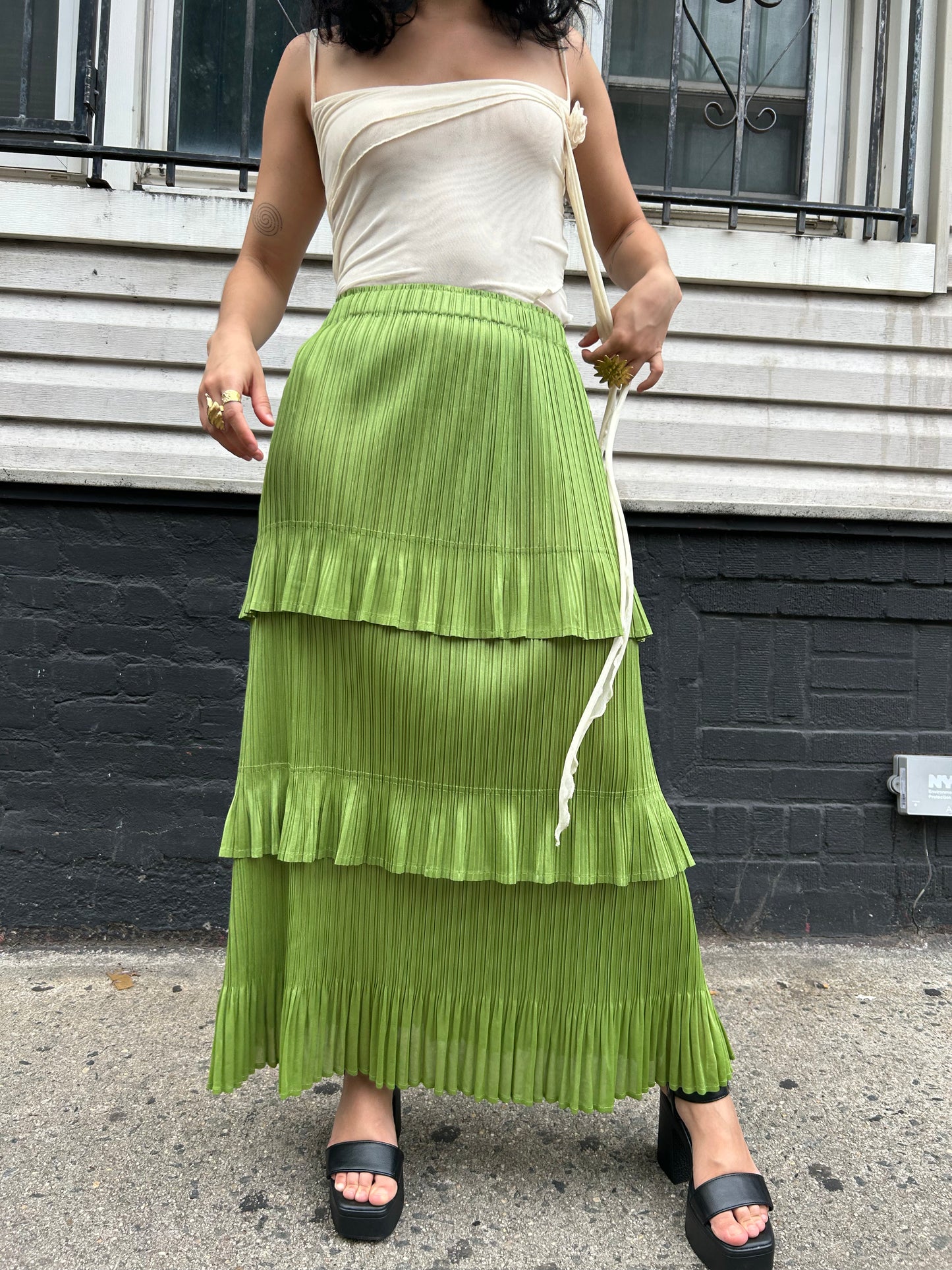 mini pleated tiered long skirt