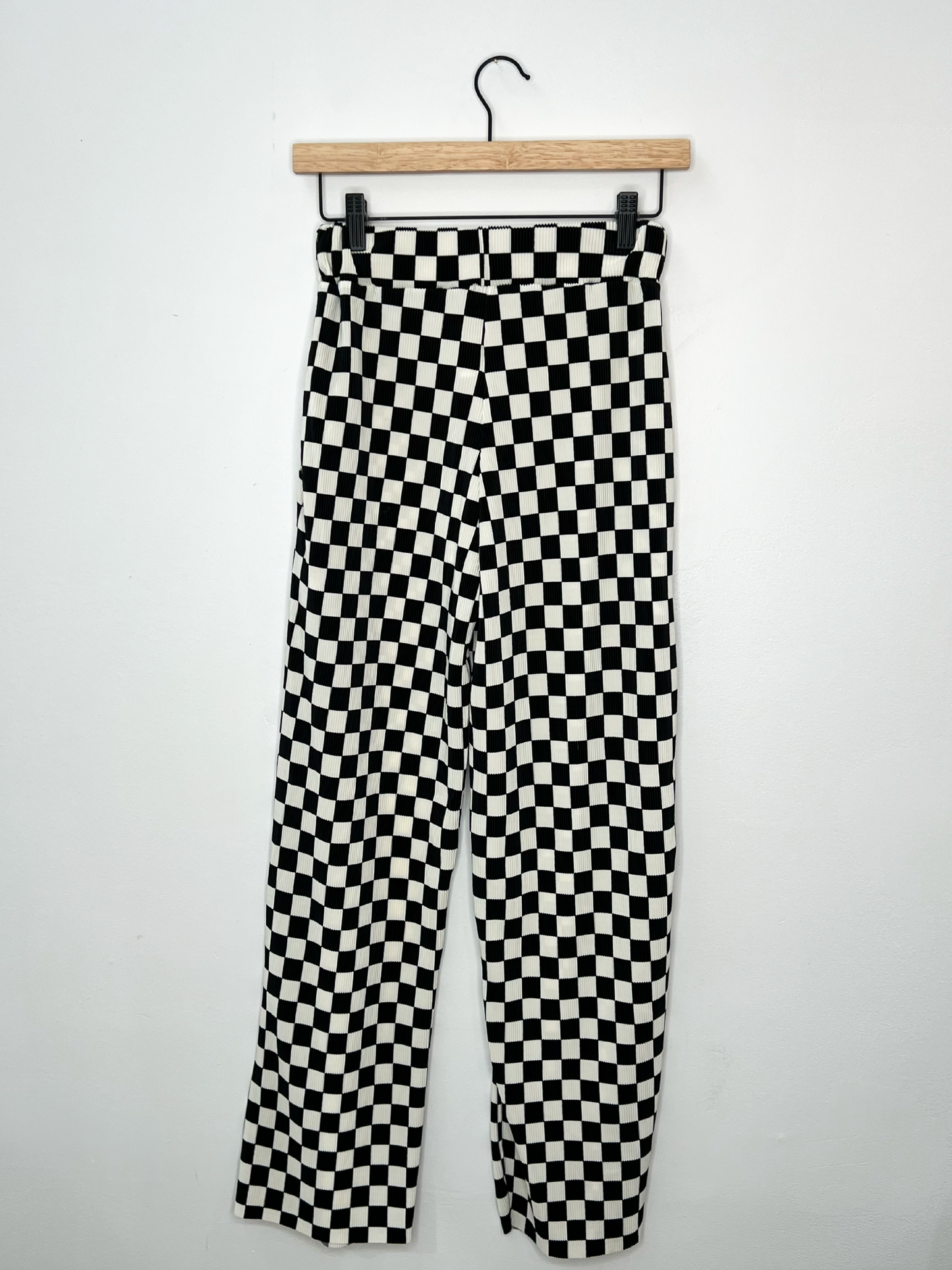 Checkered Pleated Pant