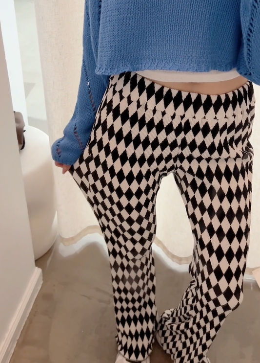 checkered pleated pant